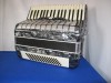 Parrot pearlescent grey 80 bass accordion